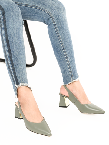 Sandal slingback nữ da thật khoét V gót trụ 525UKA2208131