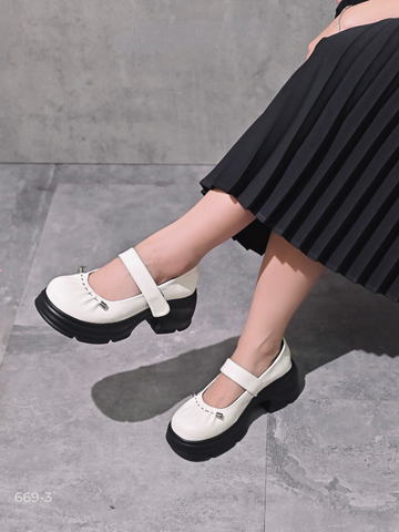 Giày maryjane đế 6cm mũi tròn rúm quai ngang