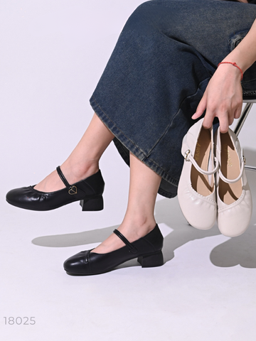 Giày da dê mary jane quai dán trái tim cao 3.5cm 18025