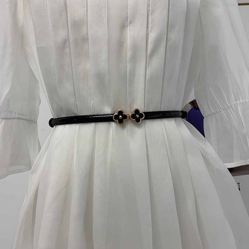 thắt lưng nữ da thật mặt hoa 4 cánh viền kim loại