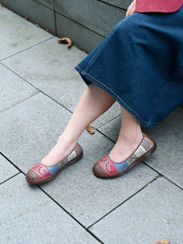 Giày bệt da dê mềm mại đế bằng 2cm dập lazer P32