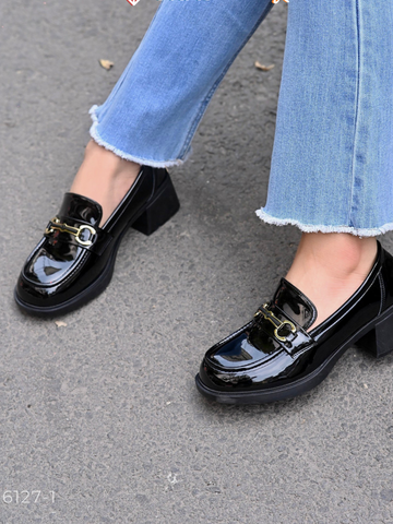 Giày moca da bóng mềm khuy 2 chữ D nối gót 5cm  6127-1