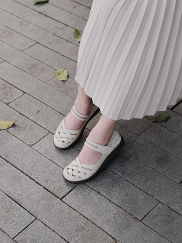 Bệt da dê mũi tròn đan chéo quai dán 7163-1