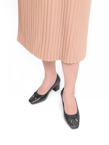 Giày cao gót nữ da thật mũi vuông gắn nơ mảnh