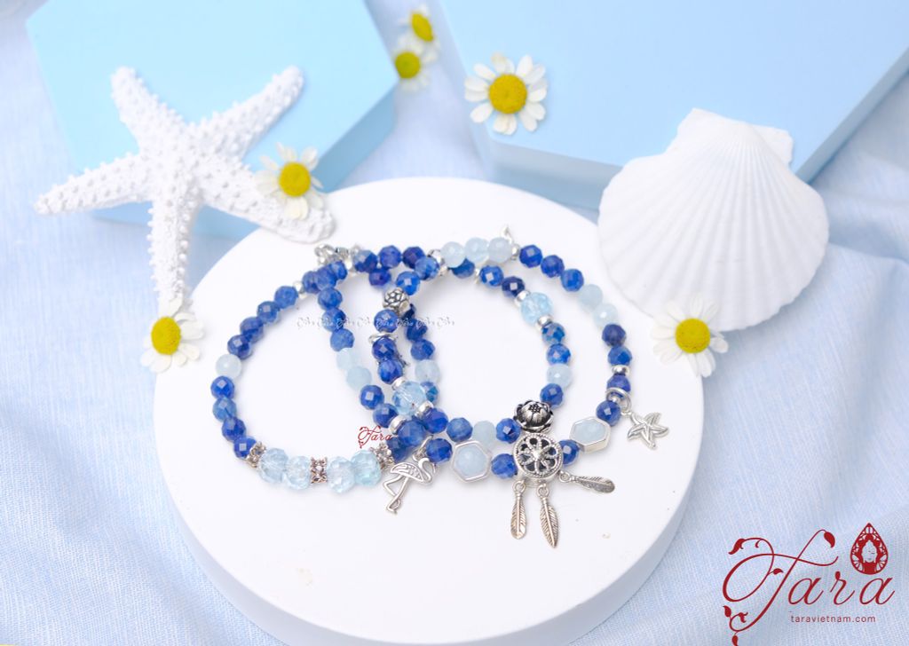  Vòng tay đá mài giác Kyanite mix Topaz và Charm bạc Pandora cao cấp 