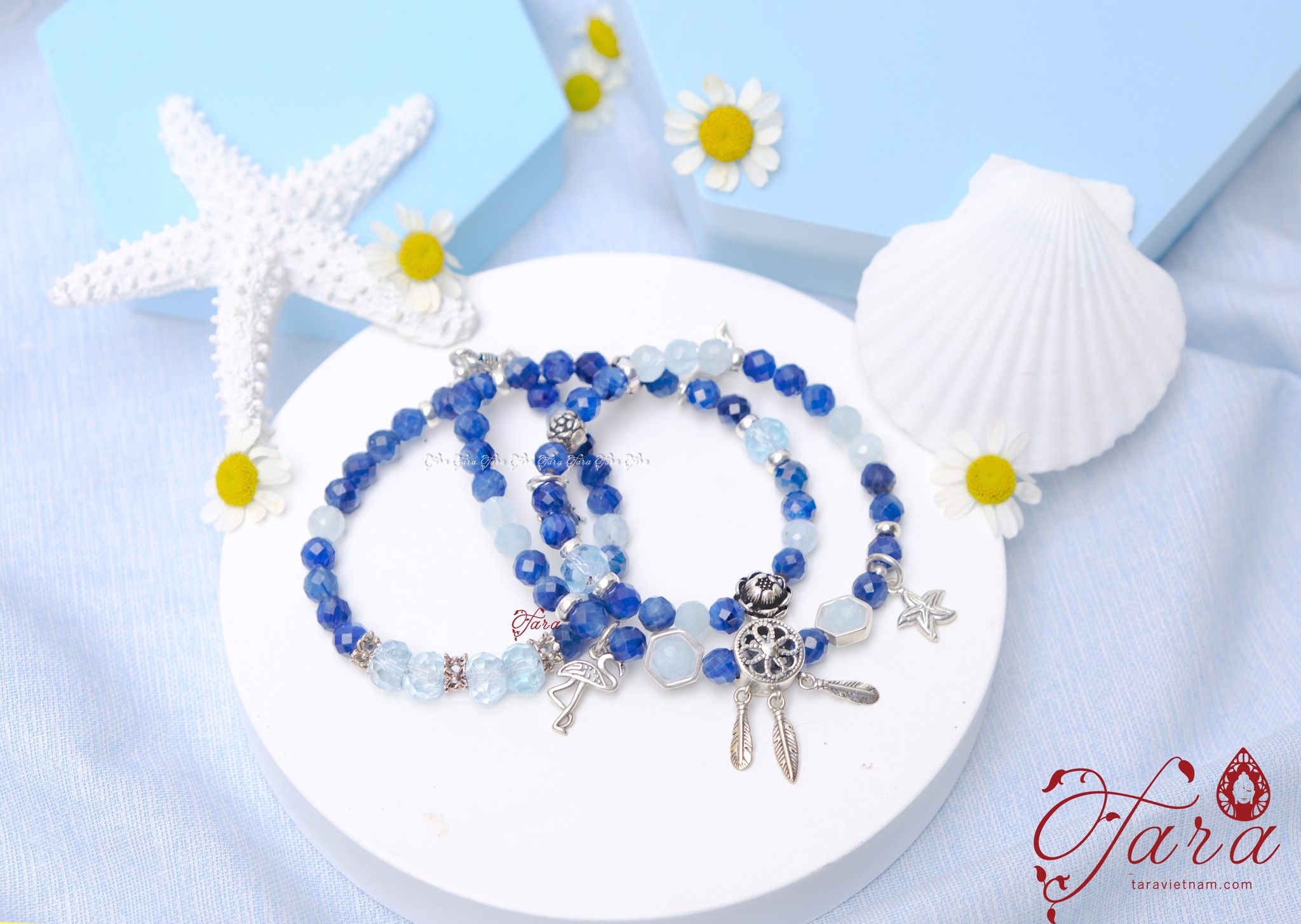  Vòng tay đá mài giác Kyanite mix Topaz và Charm bạc Pandora cao cấp 