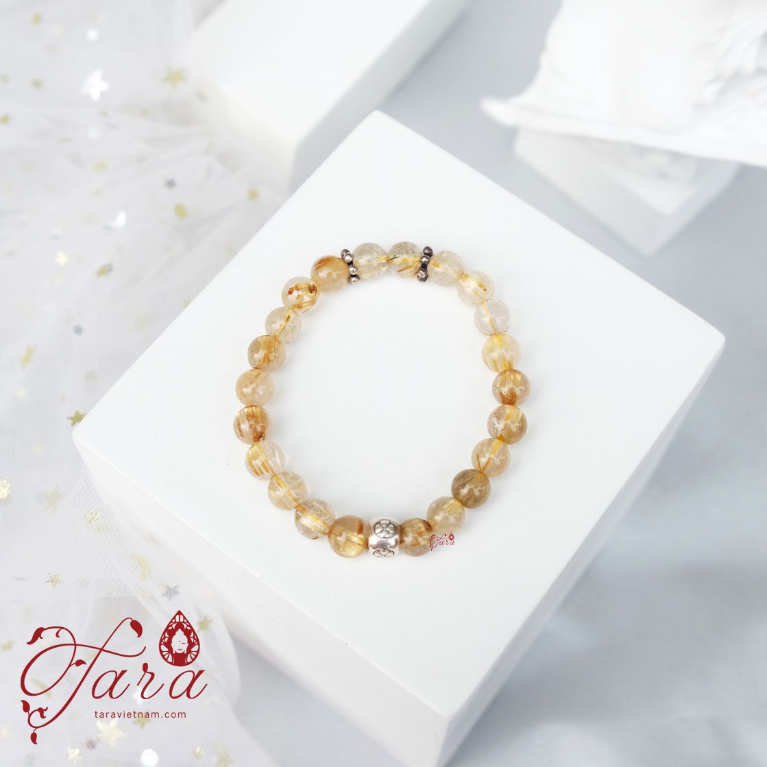  Vòng Thạch Anh Tóc Vàng Charm Khắc Cỏ Bốn Lá Ưu Đãi 