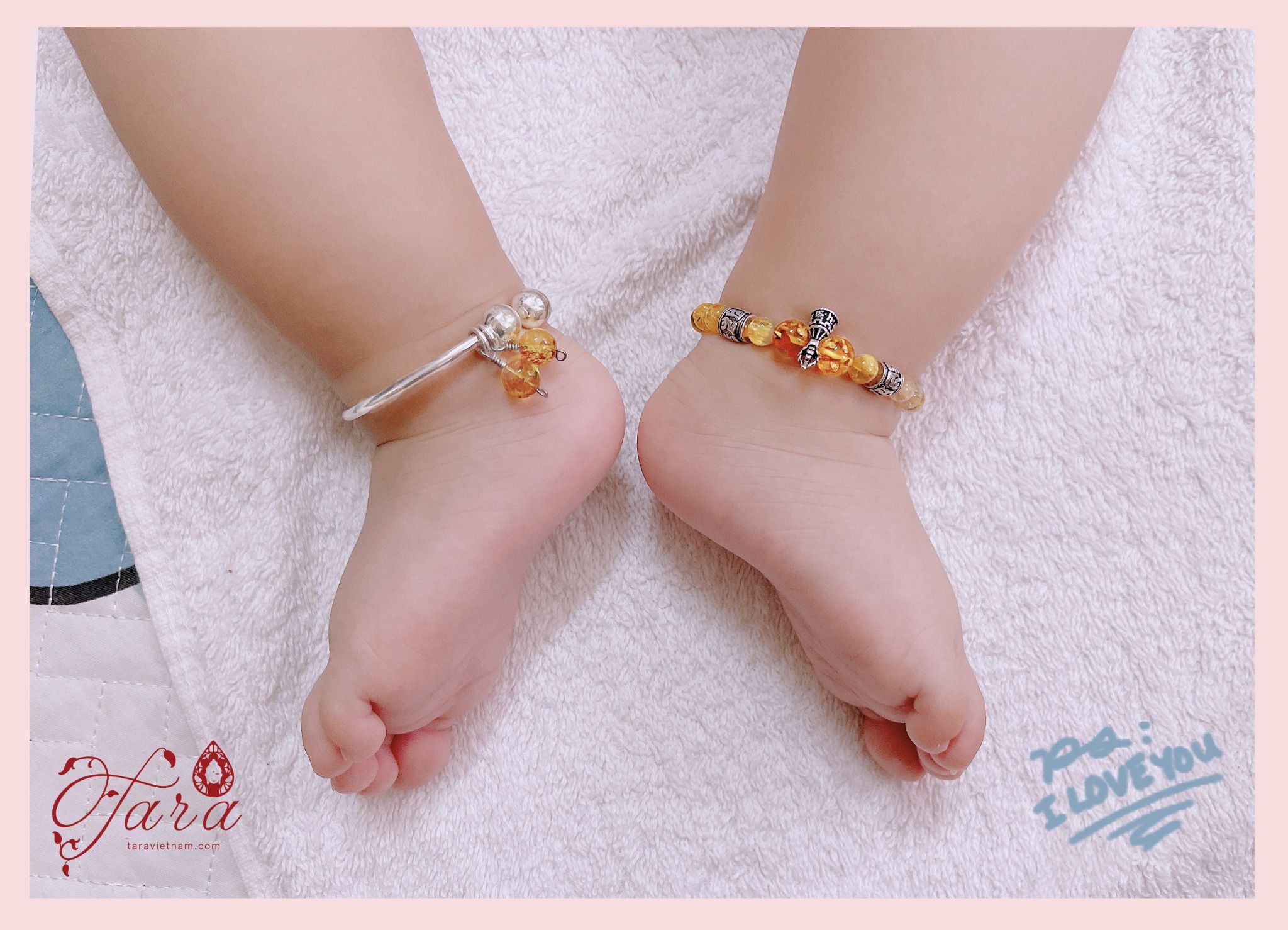  Vòng tay Thạch anh tóc vàng mix Hổ Phách và Charm bạc 925 bình an cho bé 