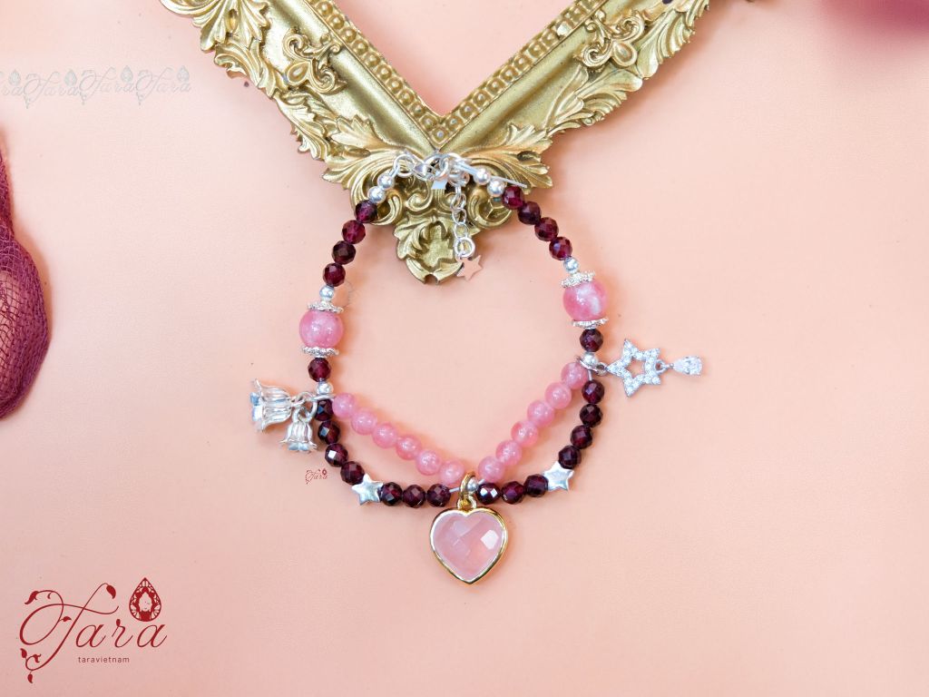 Vòng Đào Hoa và Garnet mix Charm Thạch Anh Hồng 