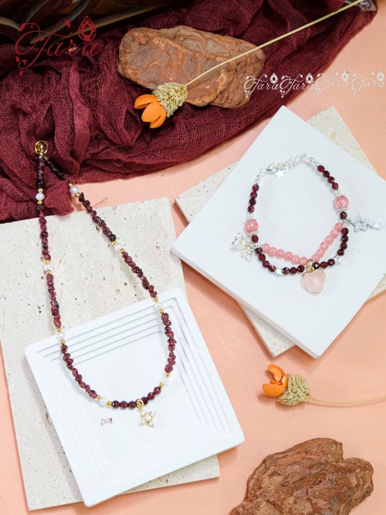  Dây Chuyền Garnet và Ngọc Trai 