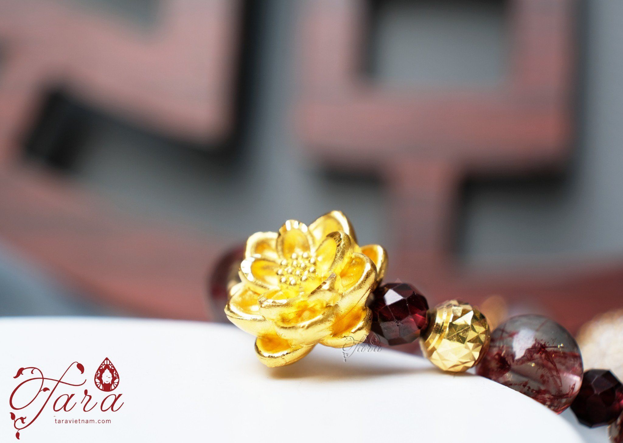  Charm vàng 24k tài lộc mix Thạch anh tóc đỏ và Garnet 