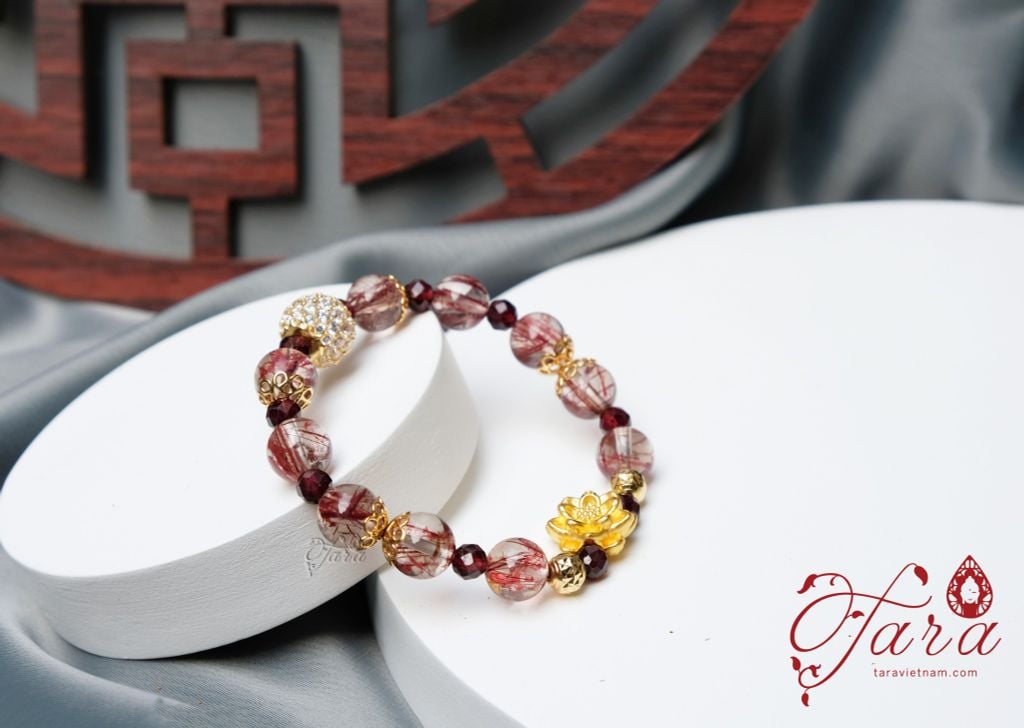  Charm vàng 24k tài lộc mix Thạch anh tóc đỏ và Garnet 