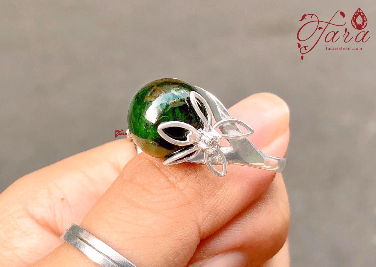  Nhẫn đá Diopside bọc bạc cao cấp 