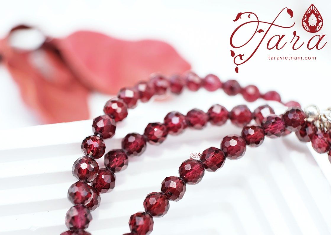  Garnet Mài Giác Quấn Vòng 