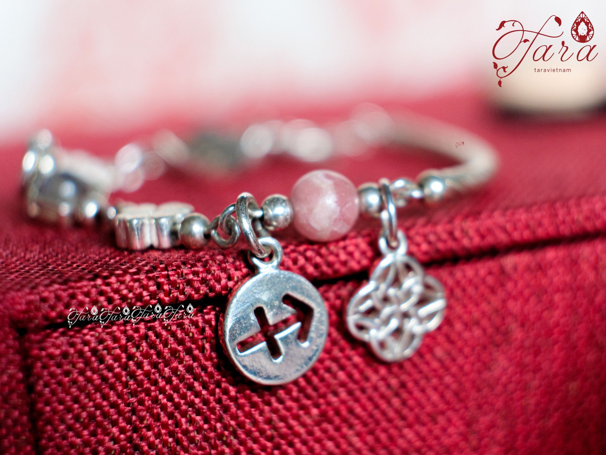  Lắc Đào Hoa và Xà Cừ 