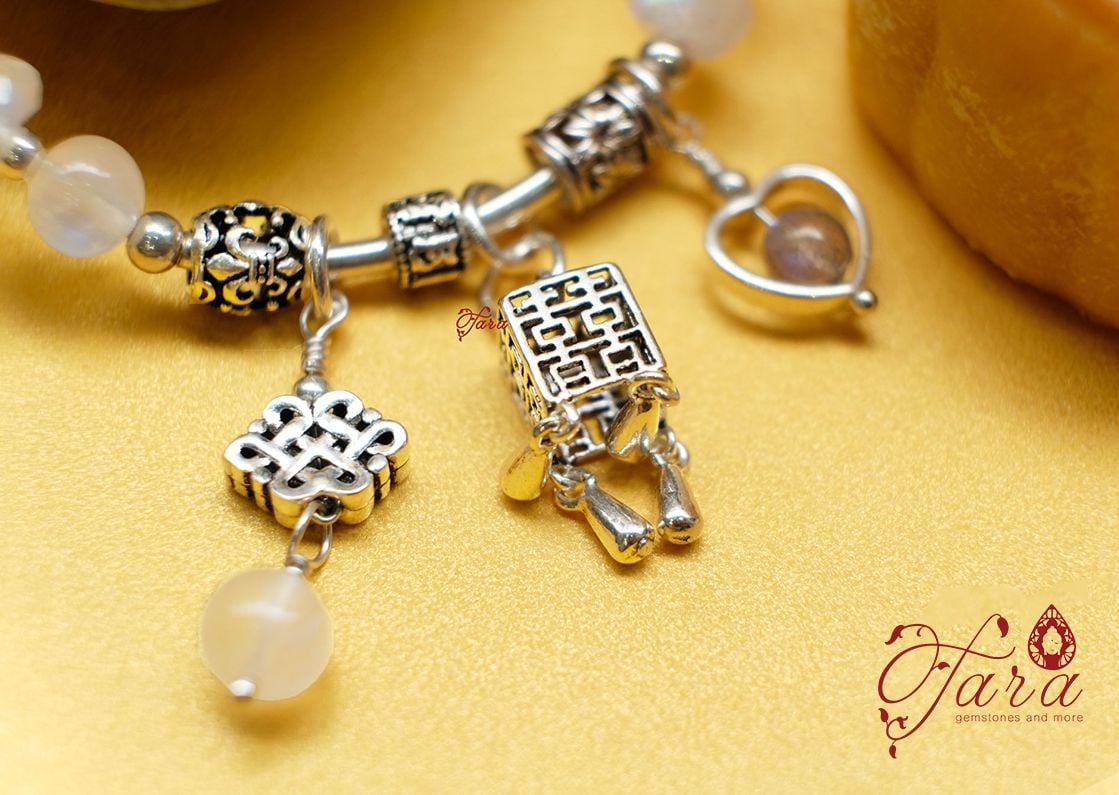  Set vòng tay đá Moonstone mix Labradorite và Charm Bạc Thái 925 