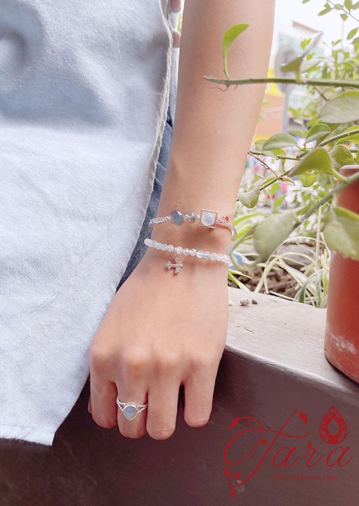  Vòng Moonstone x Xà Cừ Cá Tính 