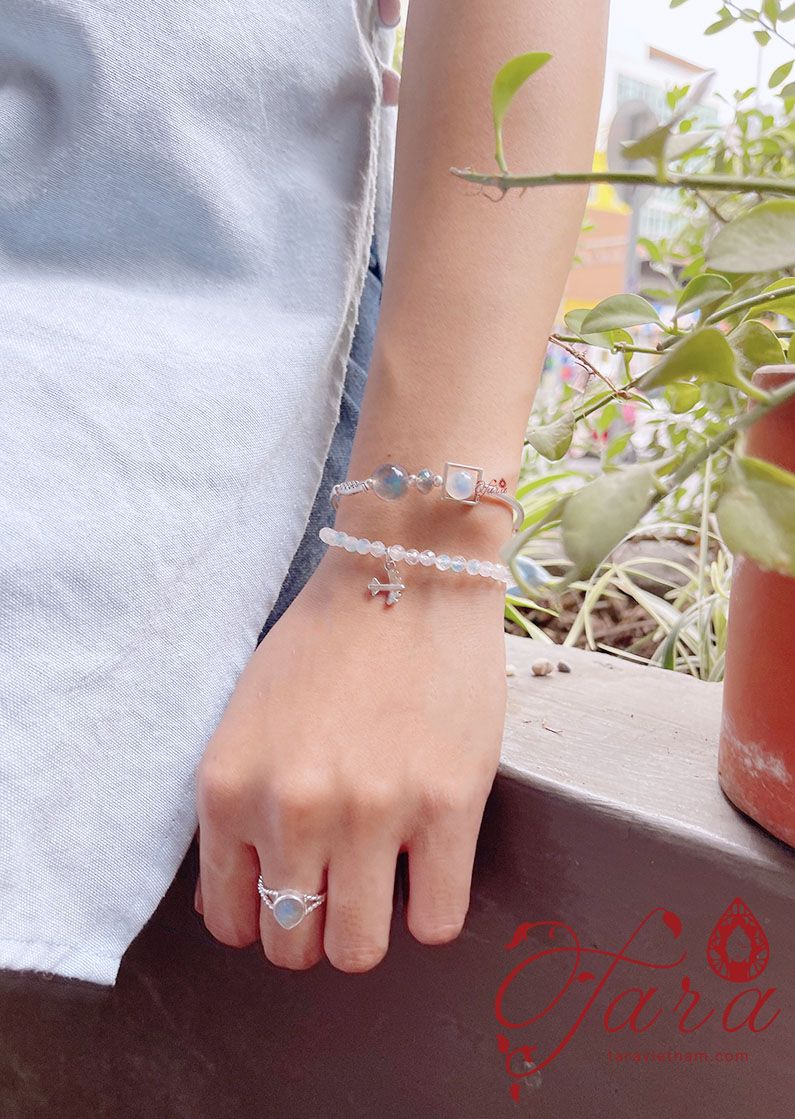  Vòng Moonstone x Xà Cừ Cá Tính 