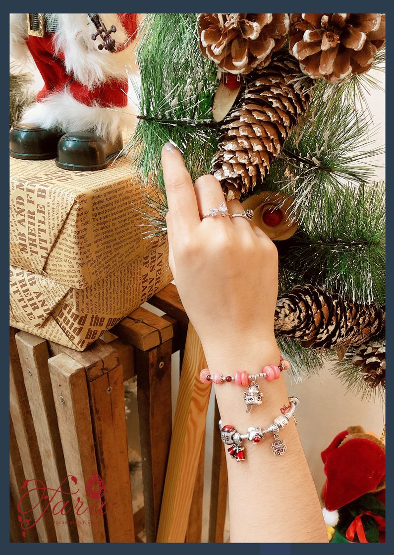  Vòng tay đá Đào Hoa mix Garnet và Charm Mèo Thần Tài Bạc 925- BỘ SƯU TẬP NOEL 