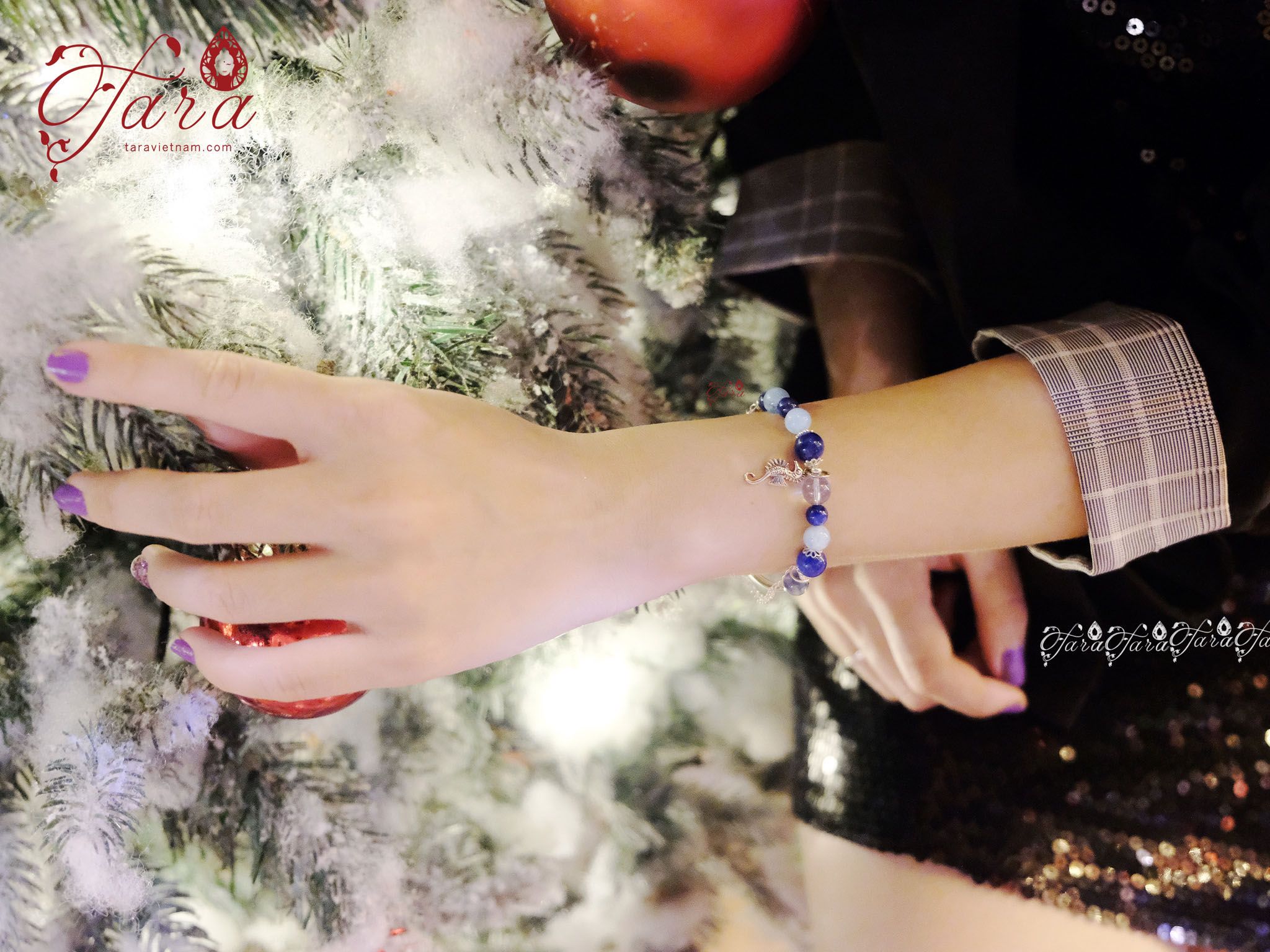  Vòng Aquamarine và Kyanite 