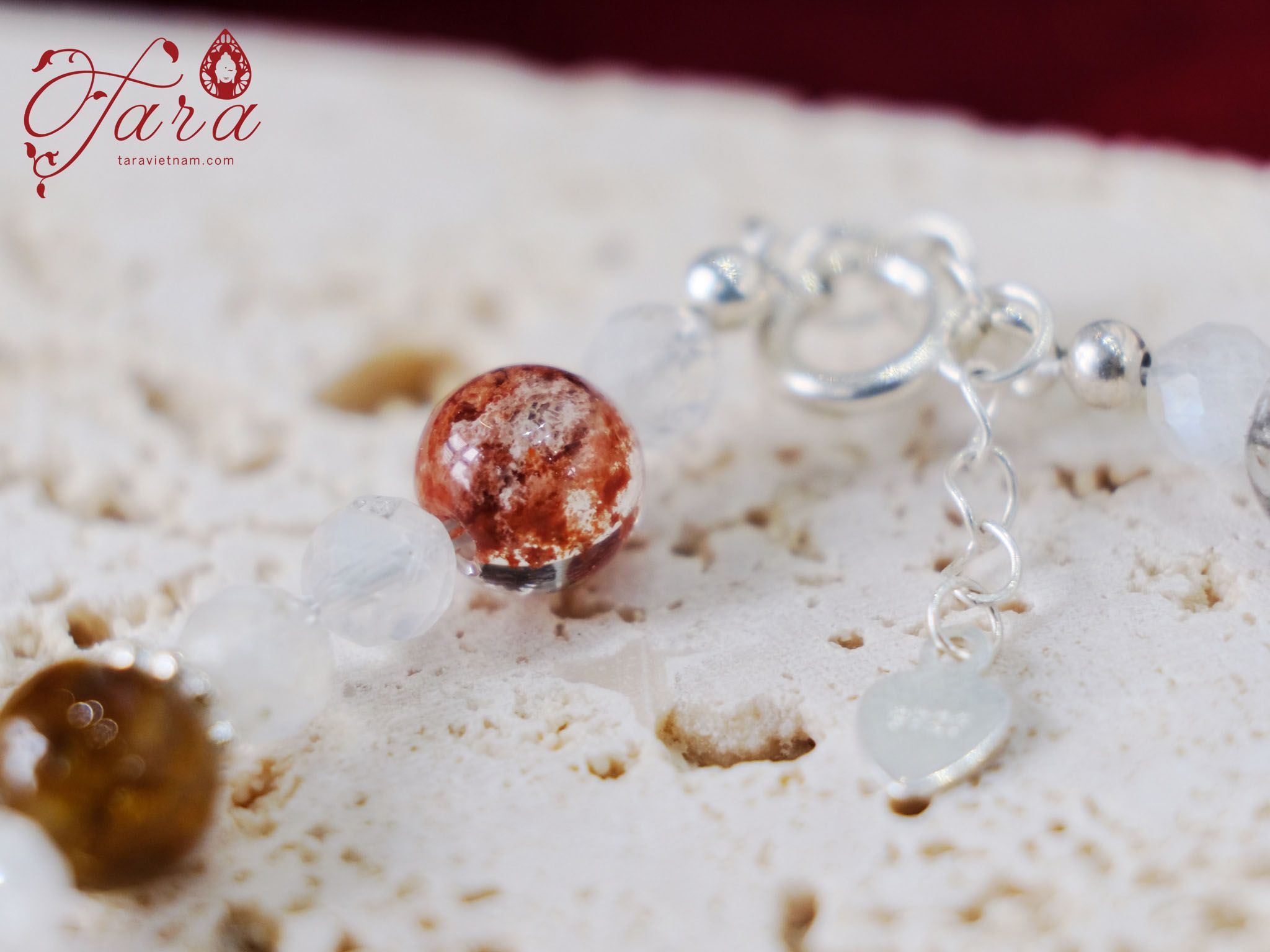  Moonstone, Beryl, Thạch Anh Tím và Ưu Linh Hoa 