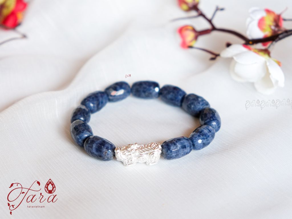  Vòng Nam Sapphire mix Charm Tỳ 