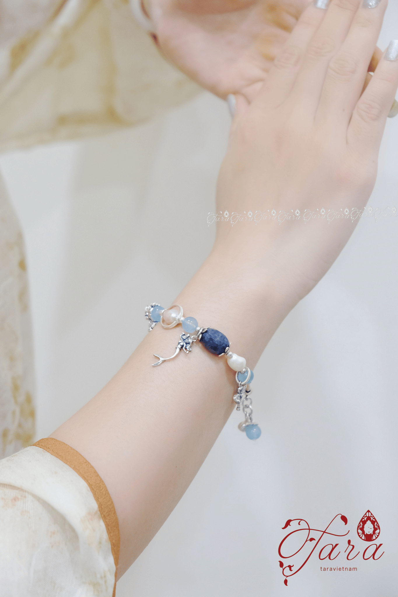  Vòng Ngọc Trai, Sapphire và Aquamarine 