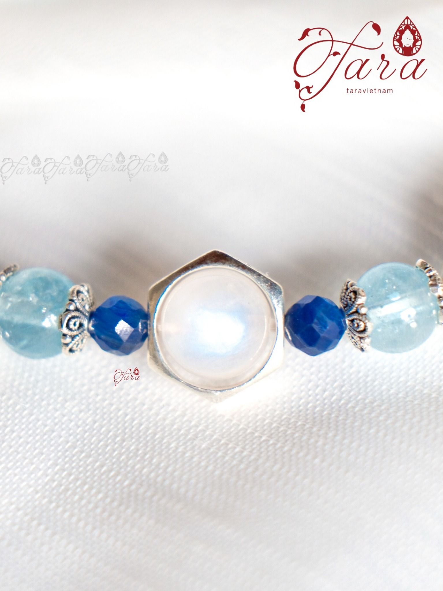  Vòng Aquamarine, Kyanite và Moonstone 