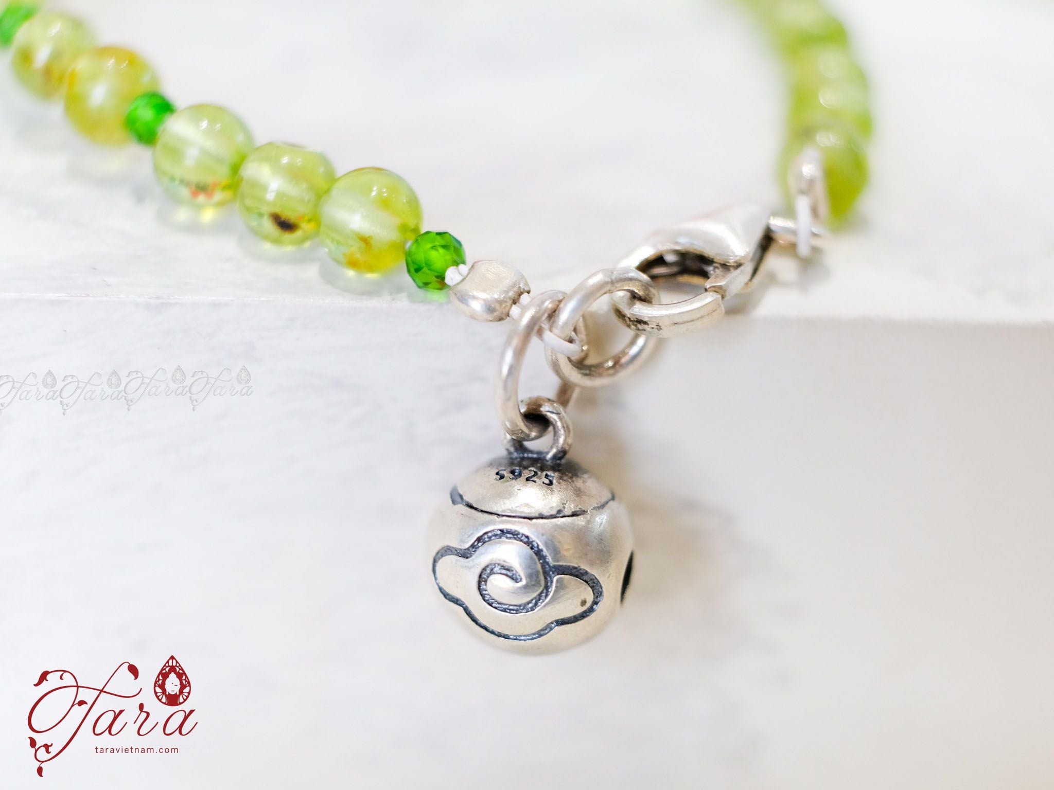  Vòng Diopside và Peridot cho bé 