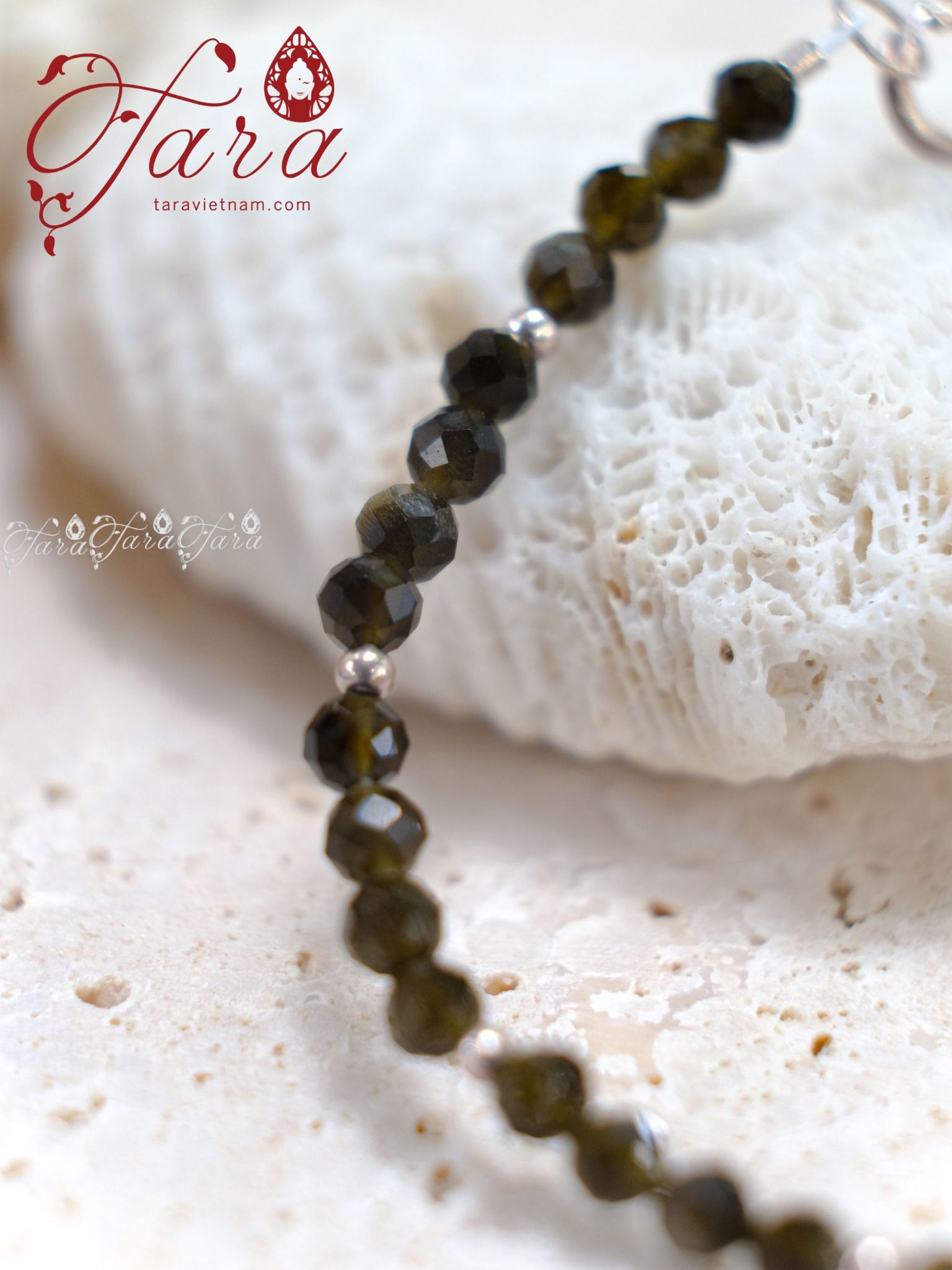  Vòng Mài Giác Garnet/ Obsidian 