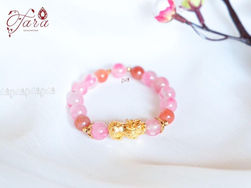  Vòng Thạch Anh Tường Vi mix Charm Tỳ Hưu 