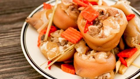 Móng giò heo chua ngọt HVC