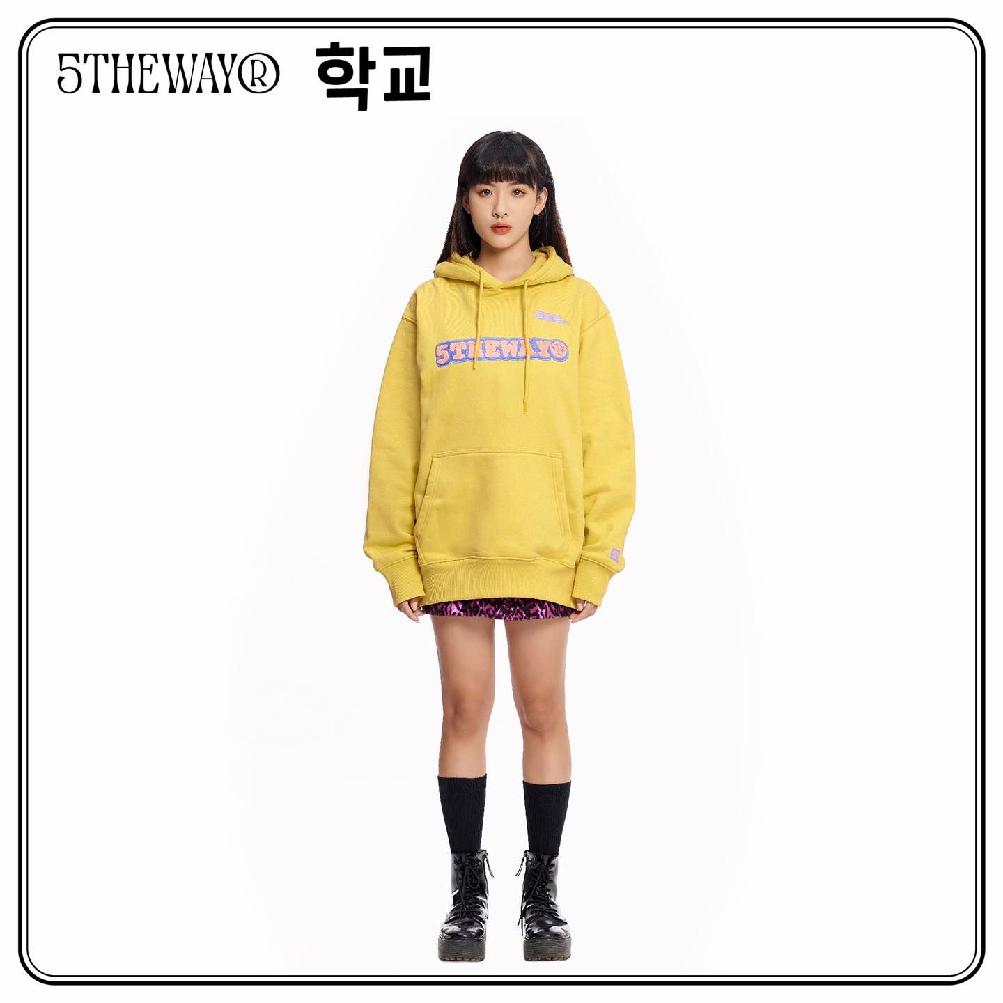  Áo Hoodie Unisex 5THEWAY® /sketch/ Embroider Traditional Fit Hoodie 