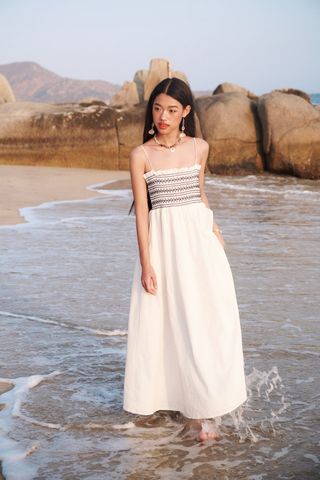  Đầm Nữ DOTTIE Maxi Chạy Trang Trí - Trắng - D0598 