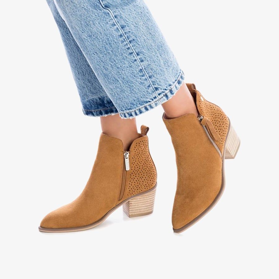  Giày Boots Nữ CARMELA Camel Suede Ladies Ankle Boots 