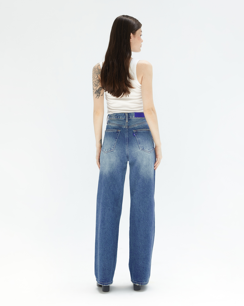  Quần Dài Nữ TheBlueTshirt Straight A Jeans - Class 2022 Wash 