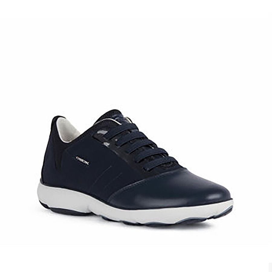  Giày Sneakers Nữ Nebula 