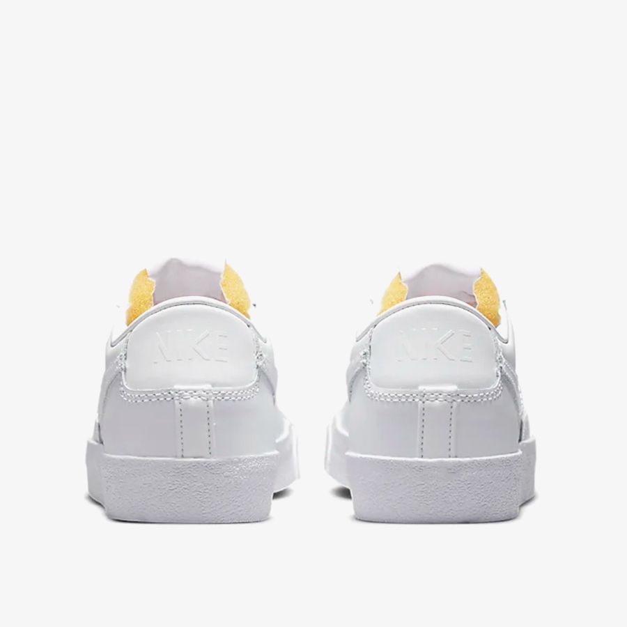  Giày Sneakers Nữ Nike W Blazer Low '77 