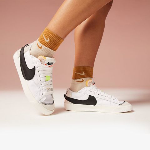  Giày Sneakers Nữ NIKE W Blazer Low '77 Jumbo 