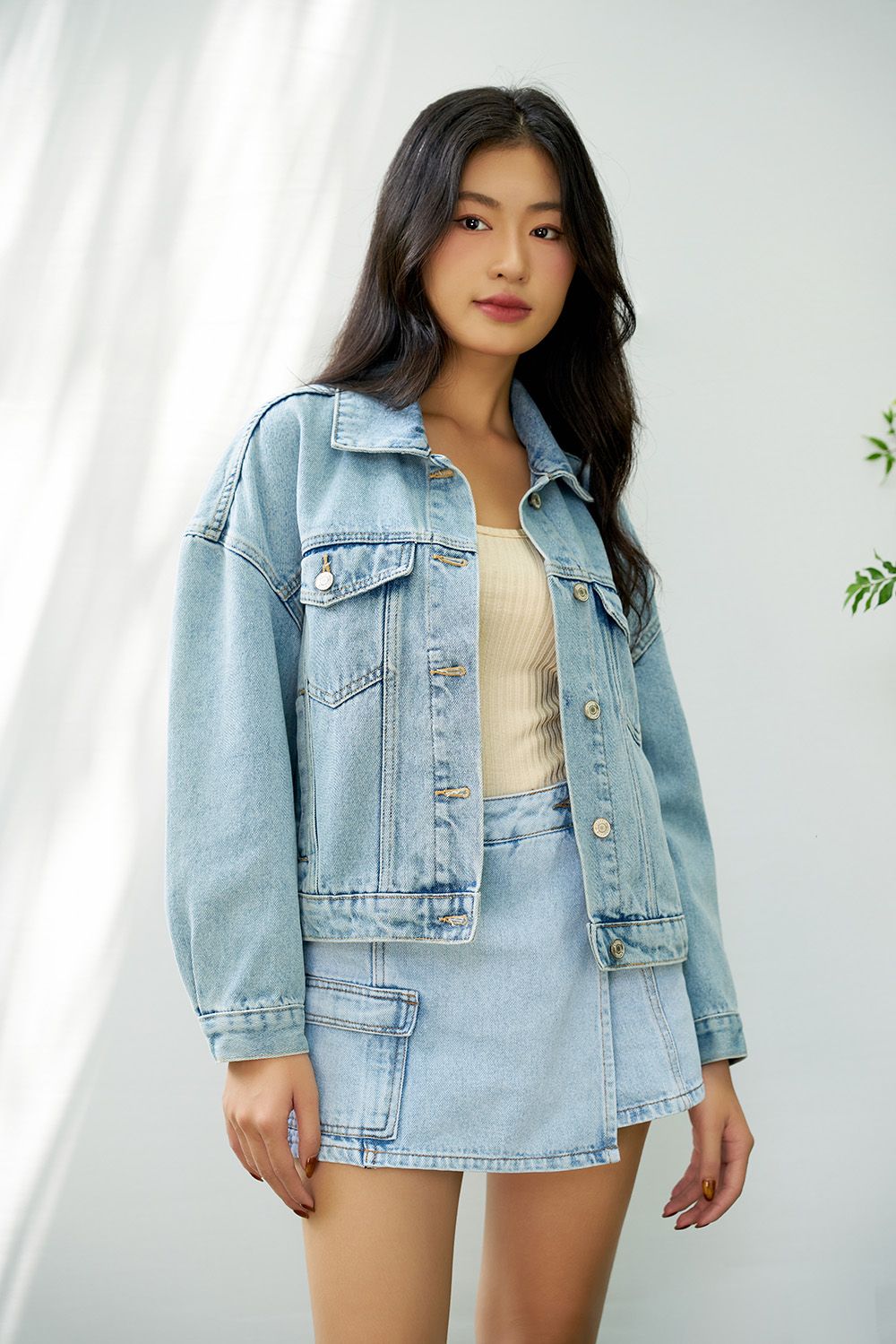  Áo Khoác Nữ DOTTIE Denim Lửng Dáng Rộng - T0727 