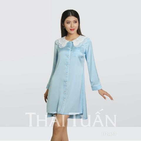 Đầm Ngủ Tay Dài Phối Ren Màu Xanh Nhạt 1F70S610