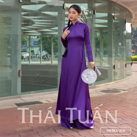 1W58A214 Bộ Áo Dài May Sẵn Vải Trơn Màu Tím Họa Tiết Đính Hột