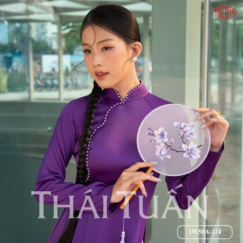 1W58A214 Bộ Áo Dài May Sẵn Vải Trơn Màu Tím Họa Tiết Đính Hột