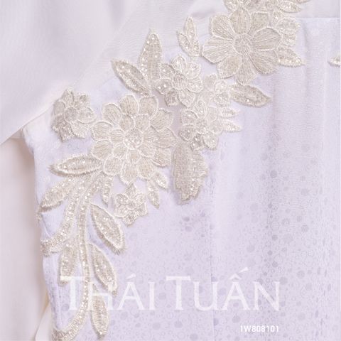 Áo Dài May Sẵn Gấm Hoa Trắng 1W808101