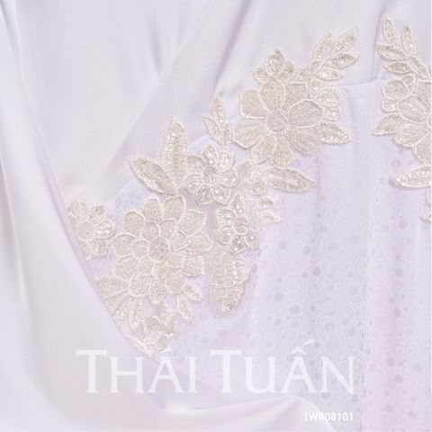 Áo Dài May Sẵn Gấm Hoa Trắng 1W808101
