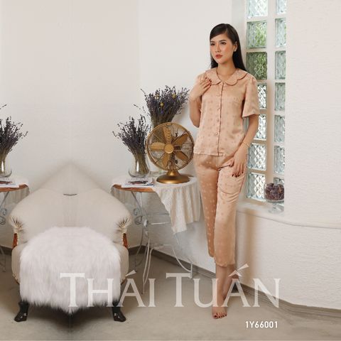 1Y66S001 Đồ Bộ Dài Họa Tiết Chấm Bi Màu Trắng