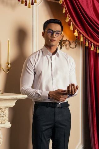 1C707 Áo Sơ Mi Nam Trơn Tay Dài Màu Trắng Phối Màu