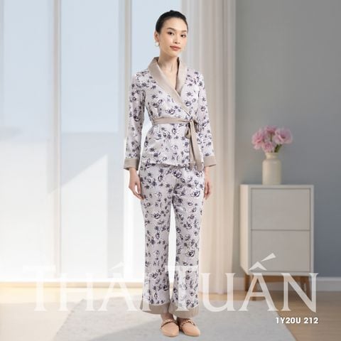 Đồ Bộ Nữ Tay Dài Kiểu Dáng Kimono Họa Tiết Hoa 1Y20U212