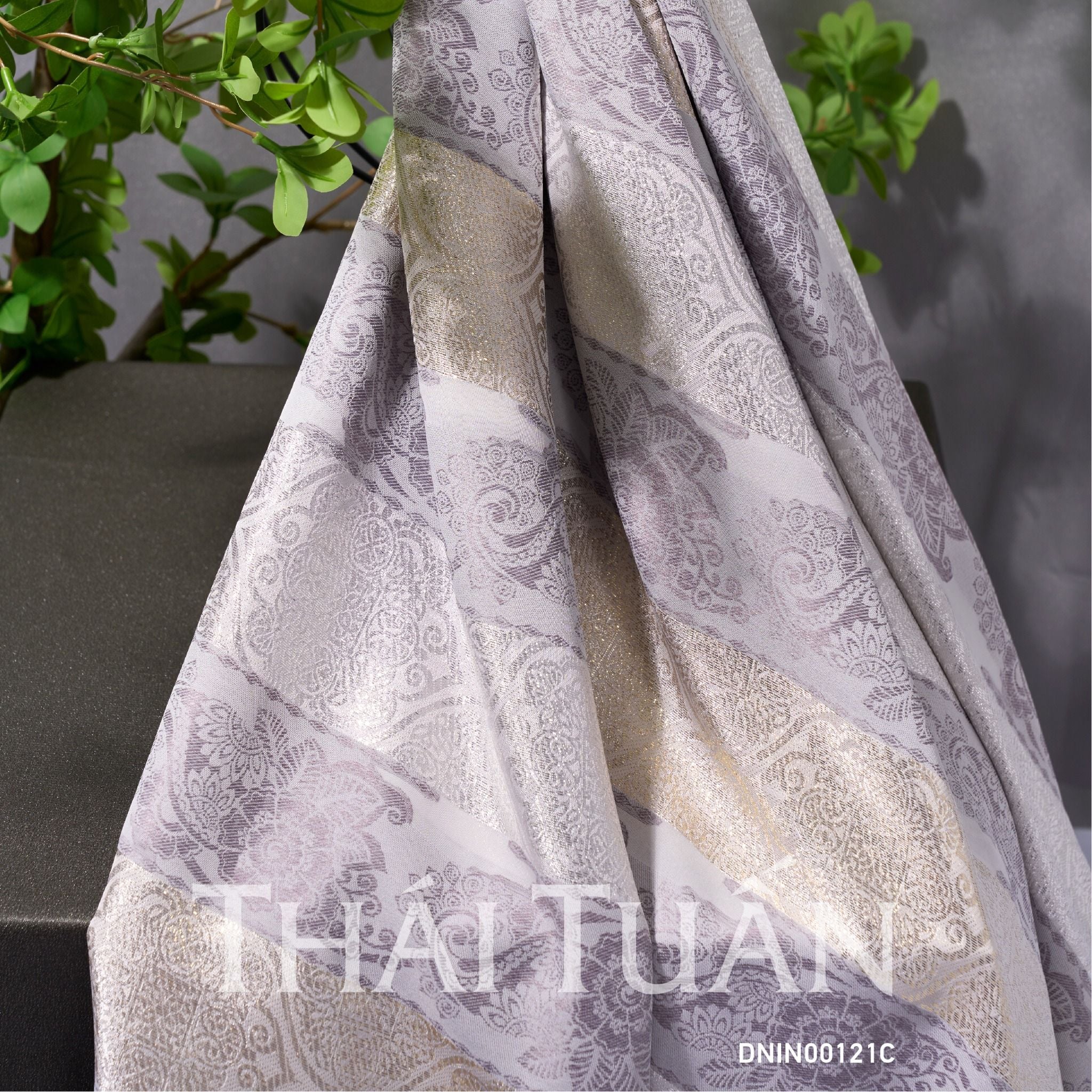DNIN00121C Vải Gấm Hoa Văn Khổ 1m15 Dài 2m5