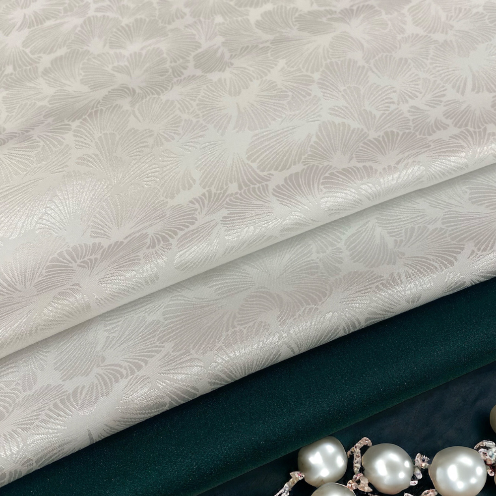 Gấm Bạch Ngọc Màu Trắng Ngà Khổ 1m15 DSWN001020